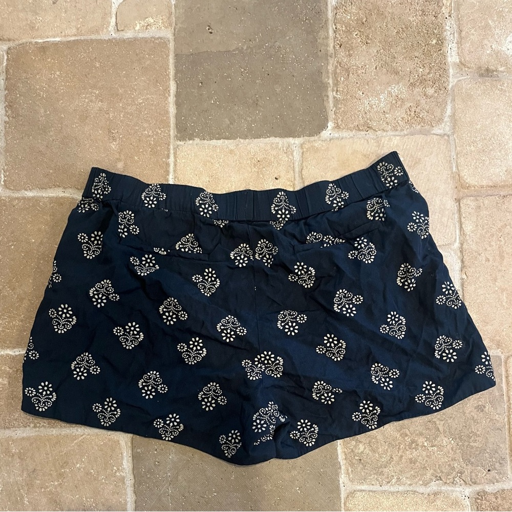 Madewell Black Printed High-Waist Shorts - Picture 4 of 5